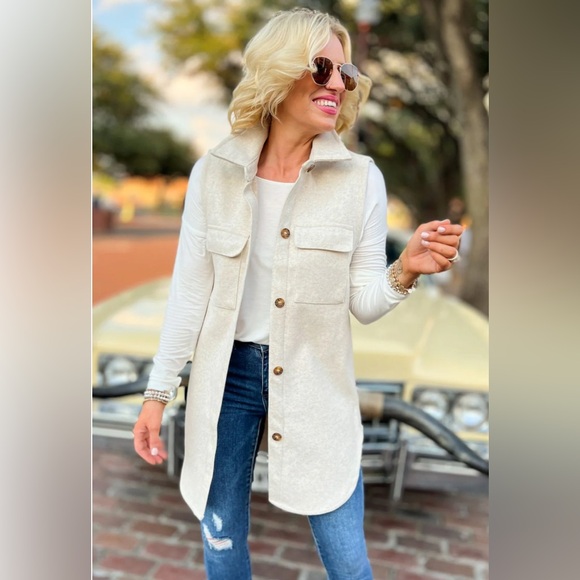 Love Tree Jackets & Blazers - Ivory Solid Longline Vest